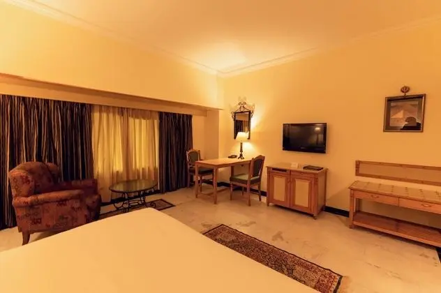 Deluxe Tek Büyük veya İki Ayrı Yataklı Oda