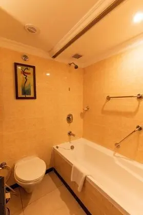 Deluxe Tek Büyük veya İki Ayrı Yataklı Oda