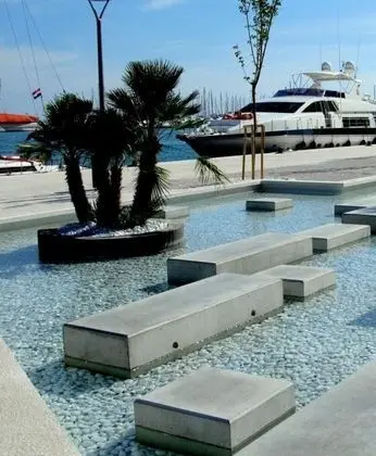 Apart Daire, 1 Büyük (Queen) Boy Yatak ve Çekyat