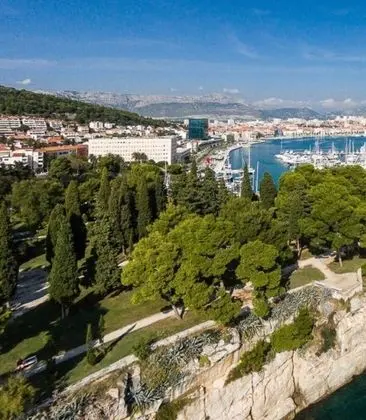 Apart Daire, 1 Büyük (Queen) Boy Yatak ve Çekyat