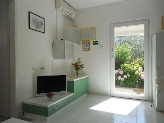 Apart Daire (A&M - 30 m from beach - A1(2+1))