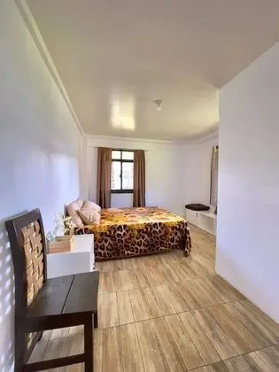 Basic Tek Büyük Yataklı Oda