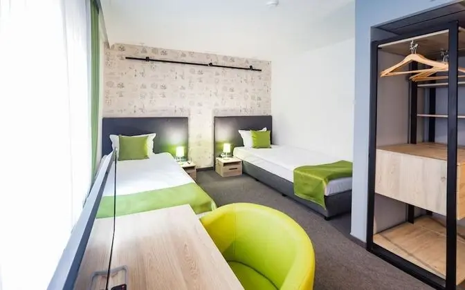 Comfort Tek Büyük Yataklı Oda