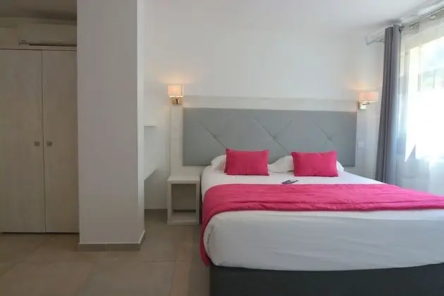 Basic Oda, Dağ Yamacı