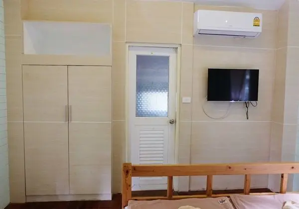 Bungalow with Garden View and Air-Conditioner