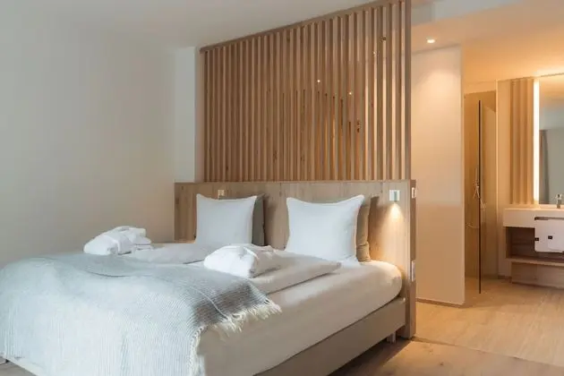 Basic Tek Büyük Yataklı Oda, 1 Büyük (Queen) Boy Yatak