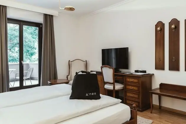 Basic Tek Büyük Yataklı Oda, 1 Büyük (Queen) Boy Yatak