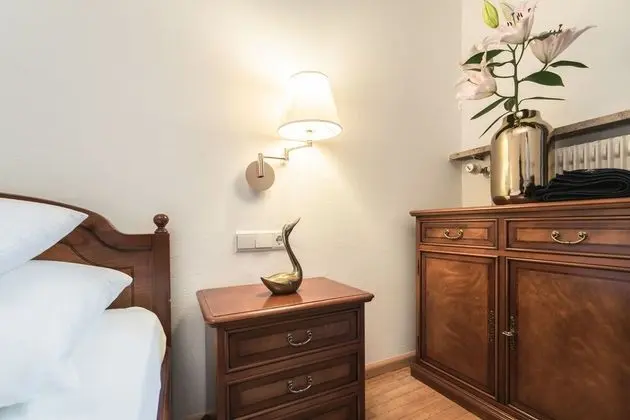 Basic Tek Büyük Yataklı Oda, 1 Büyük (Queen) Boy Yatak