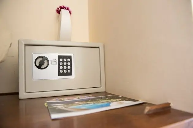 Superior Tek Büyük Yataklı Oda, 2 Yatak Odası, Kısmi Deniz Manzaralı