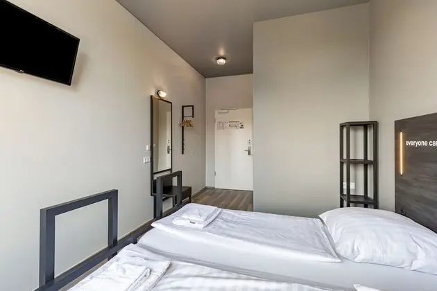 Tek Büyük Yataklı Oda