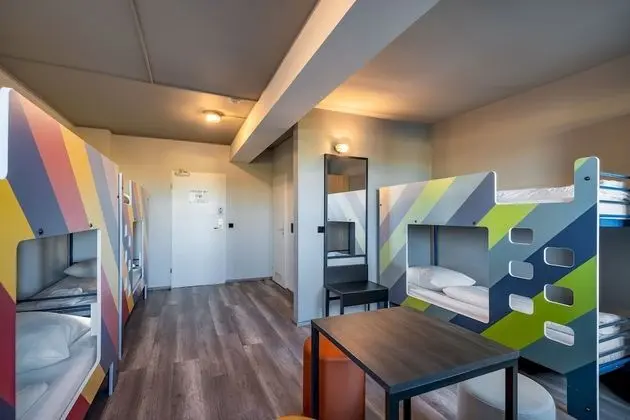Ortak Ranzalı Oda (1 bed in a shared dorm for 6 people)