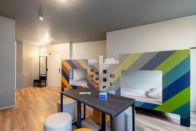 Ortak Ranzalı Oda (1 bed in a shared dorm for 6 people)