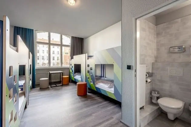 Ortak Ranzalı Oda (1 bed in a shared dorm for 6 people)