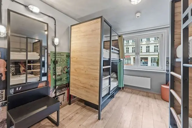 Ortak Ranzalı Oda (1 bed in a shared dorm for 6 people)