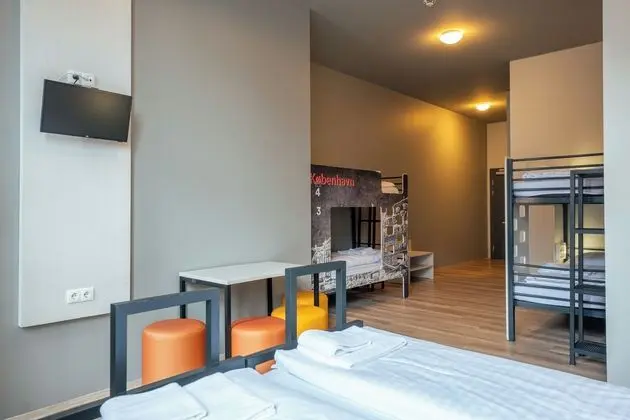 Six-bed room