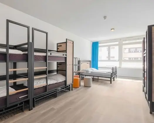 Ortak Ranzalı Oda, Karma Ranzalı Oda (1 bed in a dorm for 6 people)