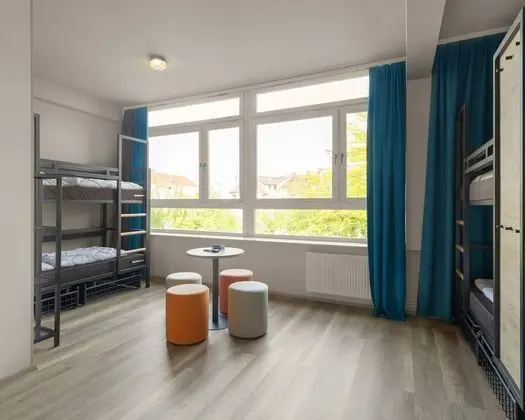 Ortak Ranzalı Oda, Karma Ranzalı Oda (1 bed in a dorm for 6 people)