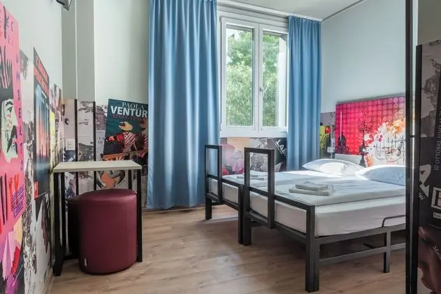 İki Ayrı Yataklı Oda