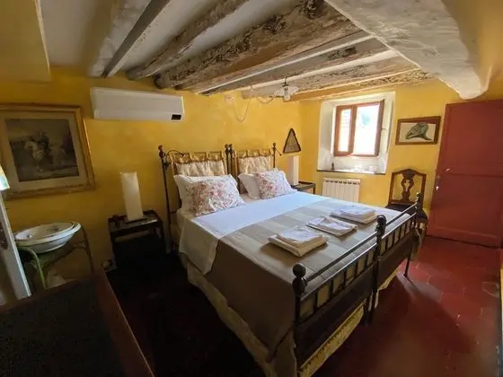 Tek Büyük Yataklı Oda