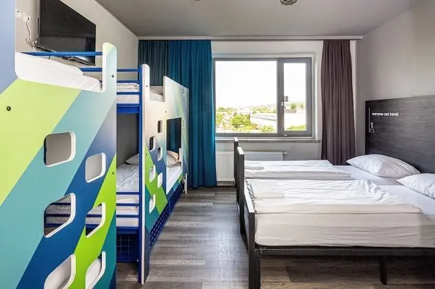 Ortak Ranzalı Oda (1 bed of 6 without linen and towel)