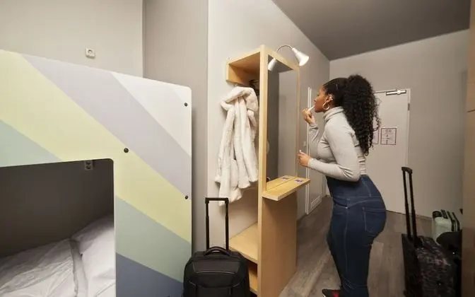 Ortak Ranzalı Oda, Karma Ranzalı Oda (Bed in 6 Bed Dorm, Linen Not Included)