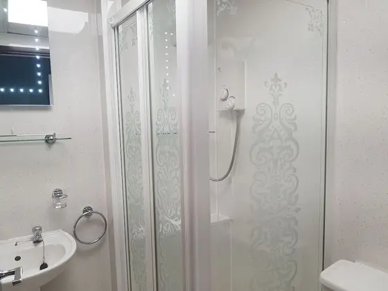 Standard Büyük Yataklı Tek Kişilik Oda, Özel Banyo