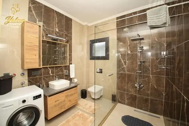 Villa, Bahçe Manzaralı