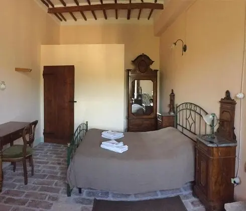 Tek Büyük Yataklı Oda, 1 Büyük (Queen) Boy Yatak, Sigara İçilmez