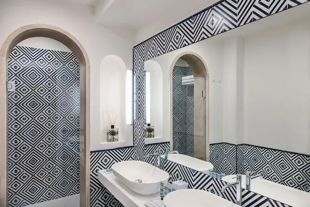 Sea View Capri Suite