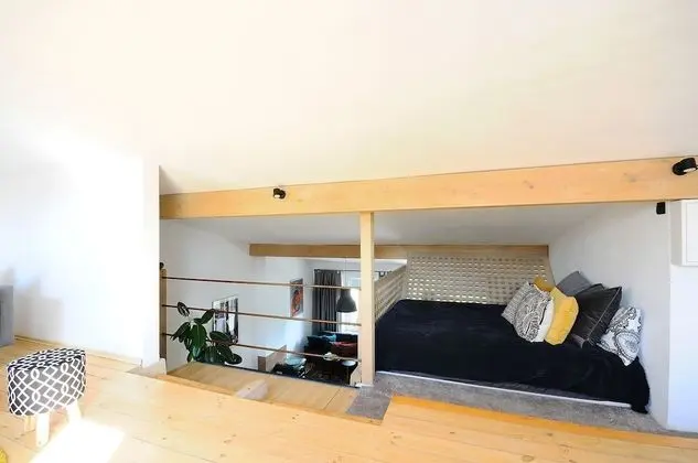 Çatı Katı (Loft)