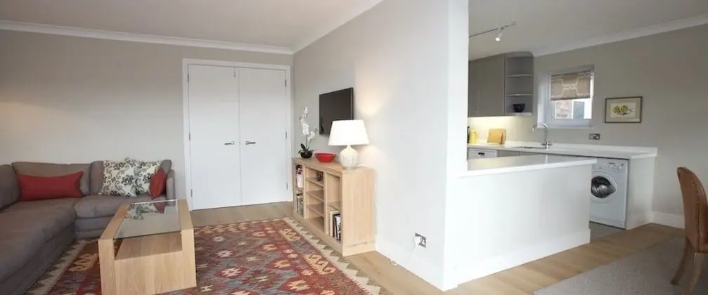 Apart Daire, 2 Yatak Odası, 2 Banyolu