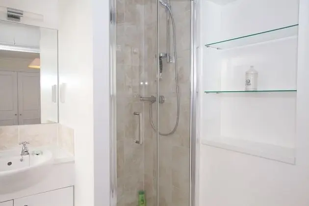 Apart Daire, 2 Yatak Odası, 2 Banyolu