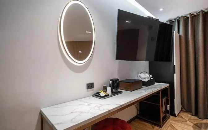 Oda (Special Room B(Netflix Massage bed Pa)