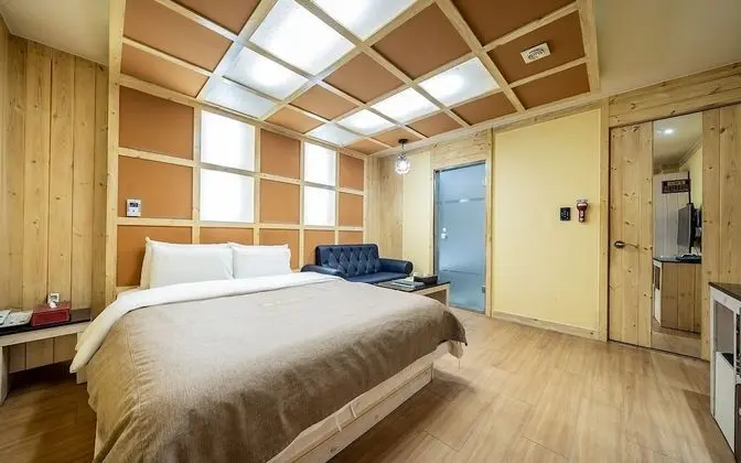 Oda (Standard Room B(Netflix Parking avila)