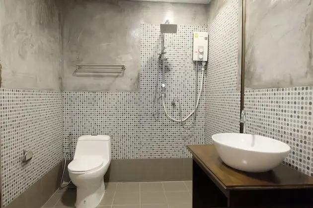 Deluxe Twin Room with Balcony