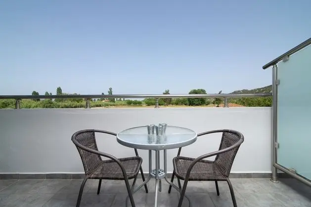 Stüdyo, Balkon