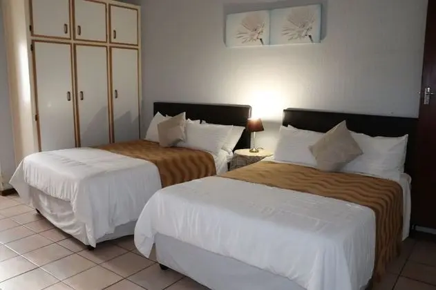 Oda, 2 Çift Kişilik Yatak, Bahçe Manzaralı (Family Room 2)