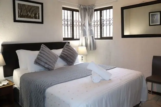 Tek Büyük Yataklı Oda, Bahçe Manzaralı (Family Room 1)