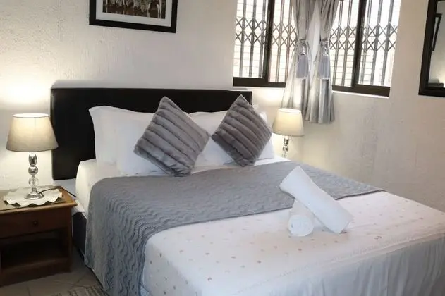 Tek Büyük Yataklı Oda, Bahçe Manzaralı (Family Room 1)