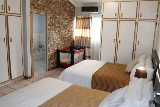 Tek Büyük Yataklı Oda (Deluxe Double Room)