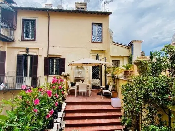 Apart Daire, Sigara İçilebilir
