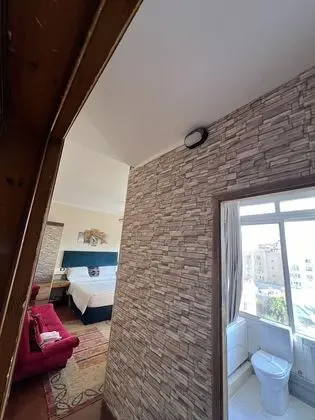 Deluxe Üç Kişilik Oda