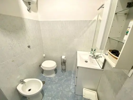 Üç Kişilik Oda