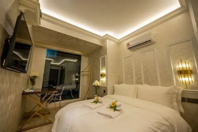Deluxe Tek Büyük Yataklı Oda