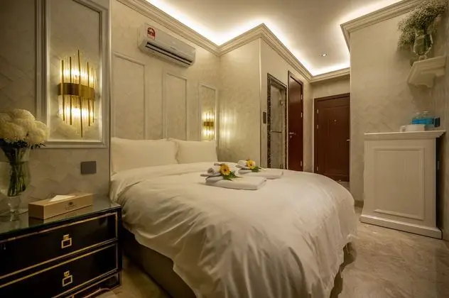 Deluxe Tek Büyük Yataklı Oda