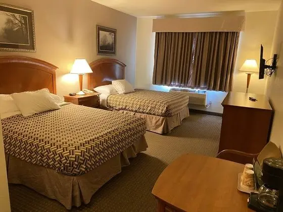 Oda, 2 Büyük (Queen) Boy Yatak, Sigara İçilmez