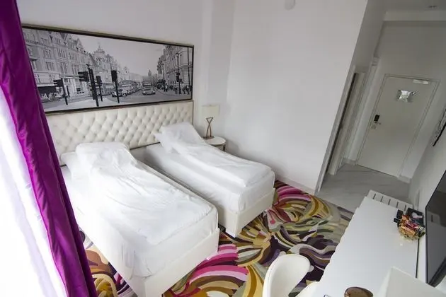 Tek Büyük Yataklı Oda