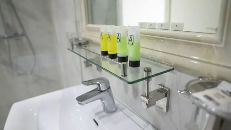 Tek Büyük Yataklı Oda, Teras