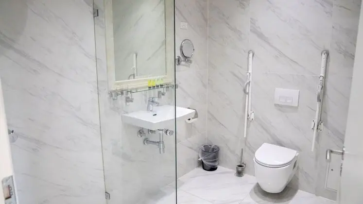 Tek Büyük Yataklı Oda, Teras