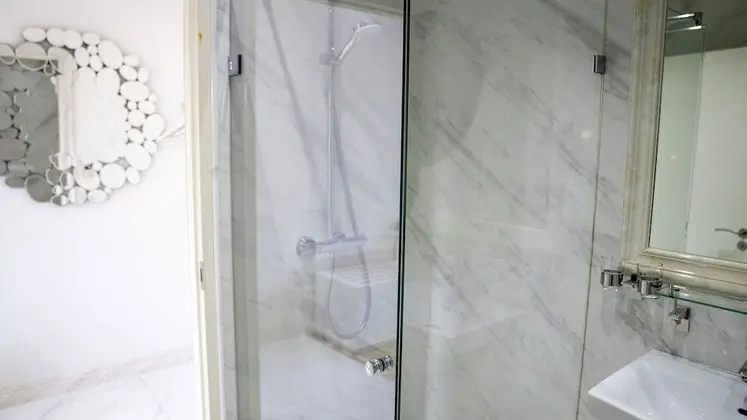 Tek Büyük Yataklı Oda, Teras